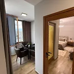 Otel Exclusive Tiran