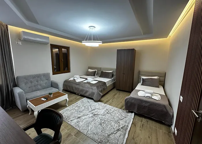 Exclusive Tirana